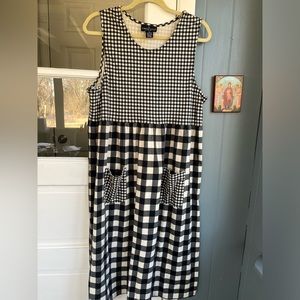 Vintage Carole Little Sport. Buffalo plaid dress in cream and black. XL.